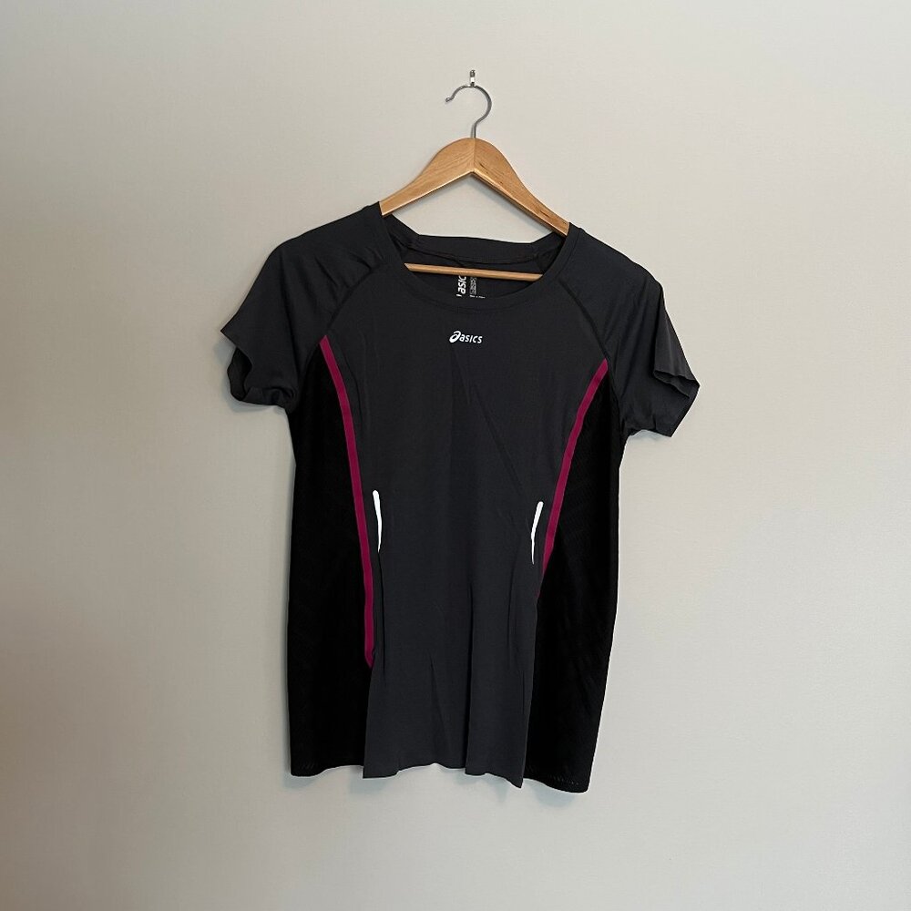 Asics. T-Shirt. Black/ Dark Grey/ Hot Pink Accent. Size Medium. Womens.